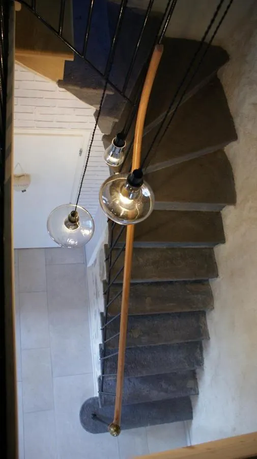 Gite Du Roc Chateauneuf-les-Bains 0*,  France